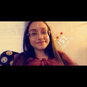 Meet your Posher, Brenda